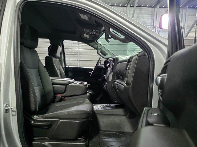 Used 2022 Chevrolet Silverado 2500 Custom w/ Custom Value Package AWD/4WD image 16