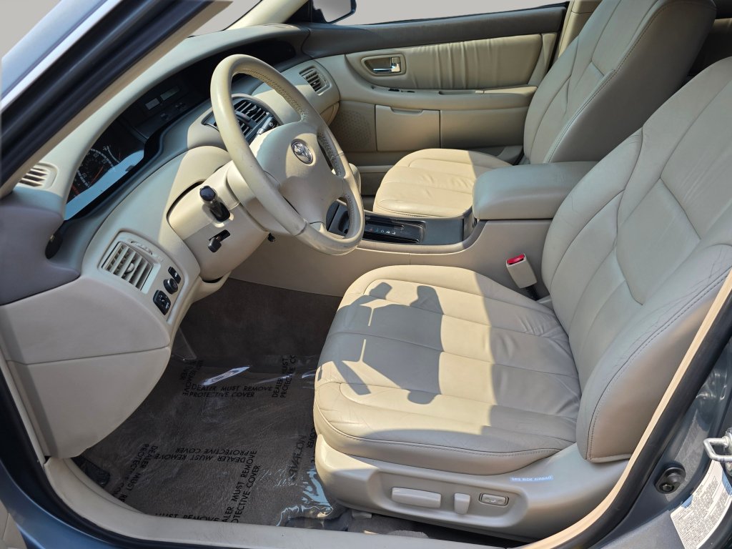 Used 2002 Toyota Avalon XL w/ Luxury Pkg FWD image 20