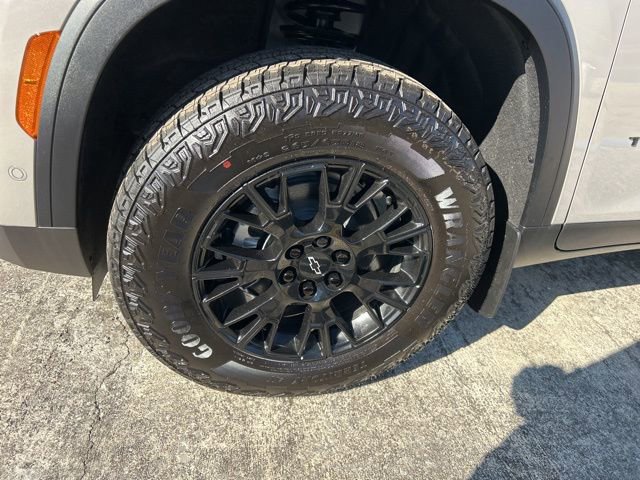 New 2026 Chevrolet Traverse Z71 w/ Enhanced Driving Package image 10