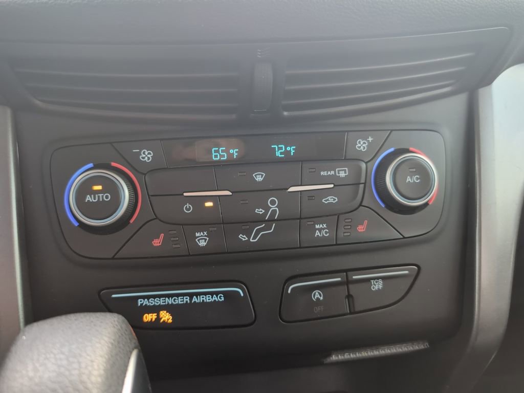 Used 2018 Ford Escape SE FWD image 14