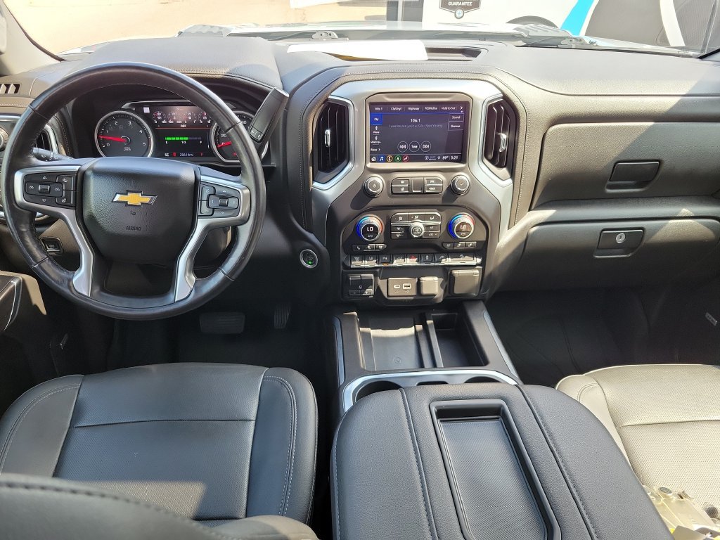 Used 2022 Chevrolet Silverado 2500 LTZ w/ LTZ Plus Package AWD/4WD image 38