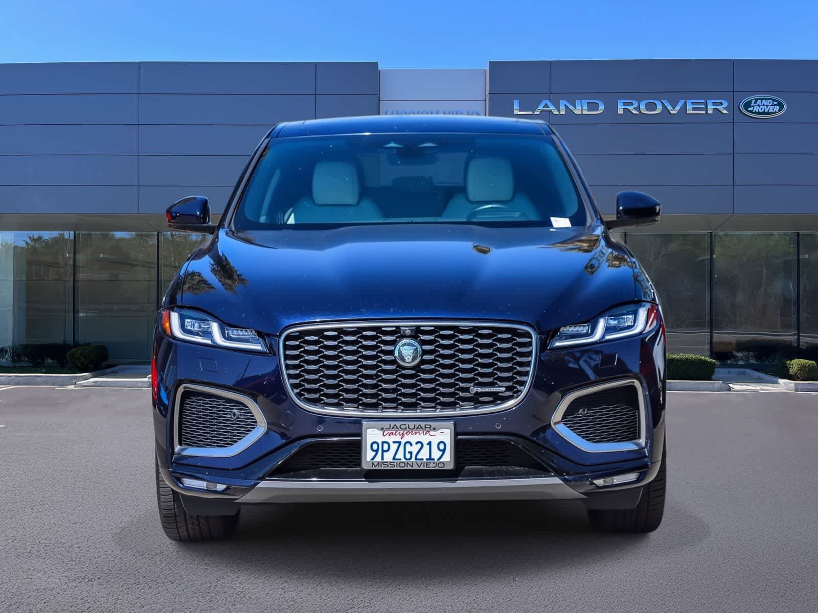 Used 2025 Jaguar F-PACE R-Dynamic S AWD/4WD image 2