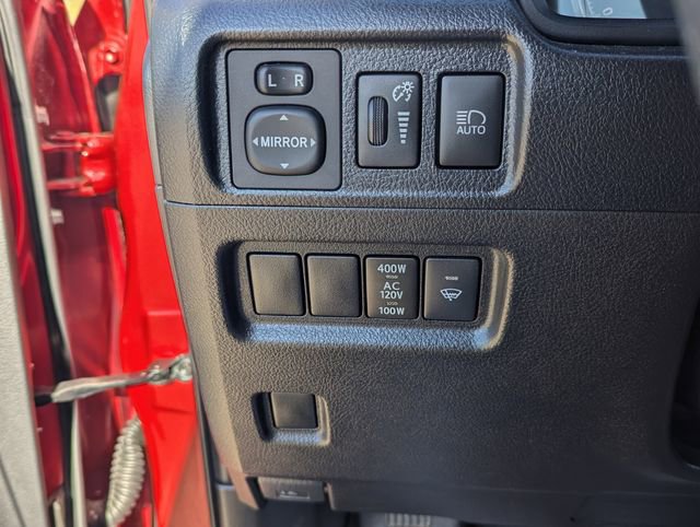 Used 2022 Toyota 4Runner TRD Off-Road Premium w/ Moonroof Package AWD/4WD image 15