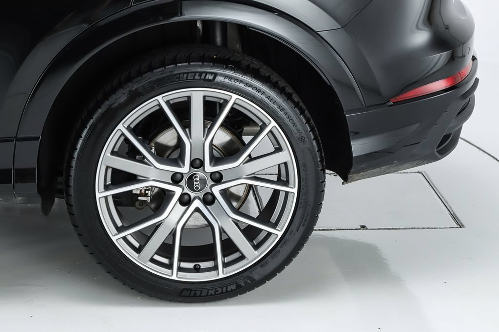 Used 2025 Audi Q3 2.0T Premium Plus AWD/4WD image 51