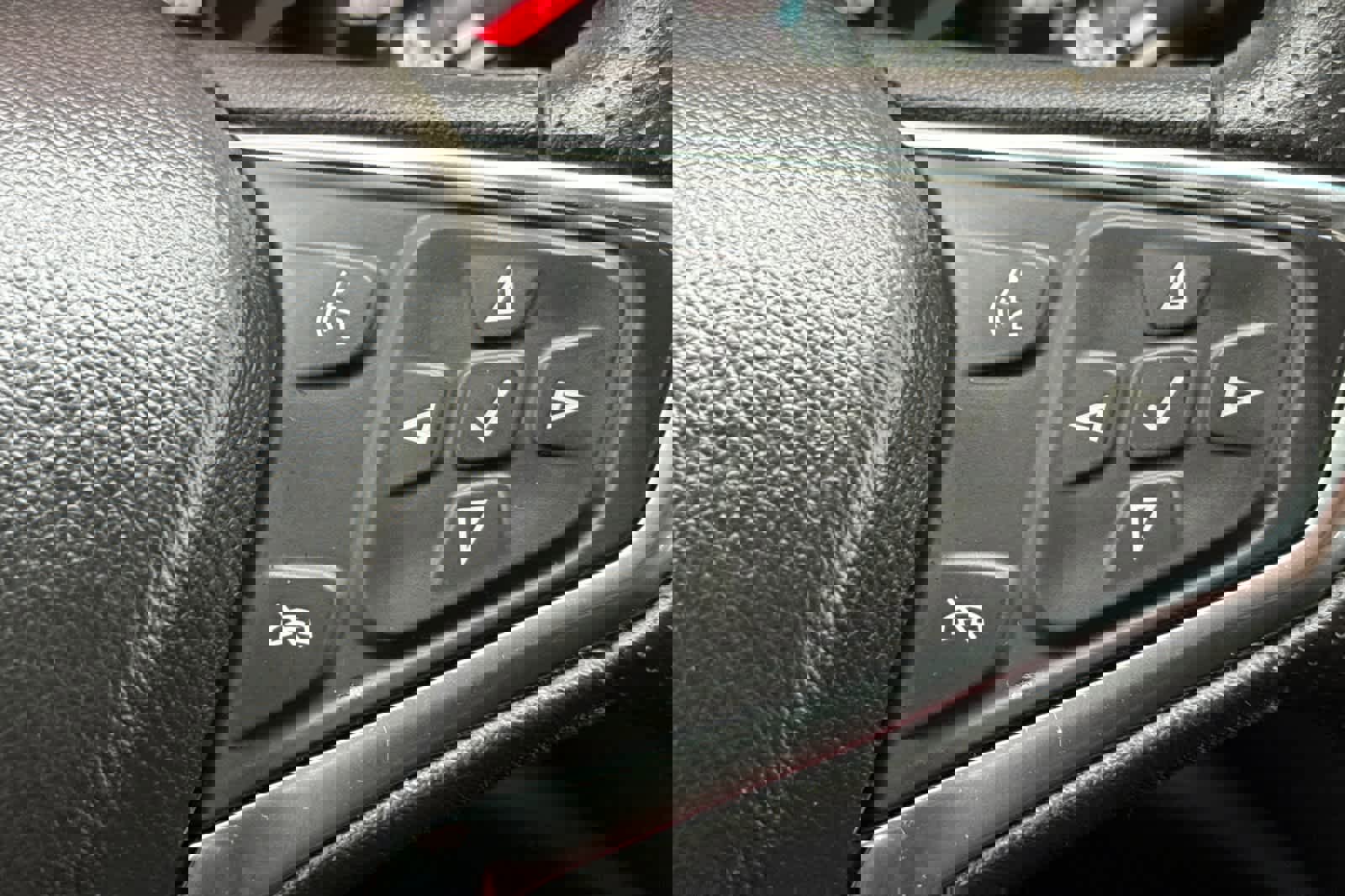 Used 2020 Chevrolet Malibu LT image 26