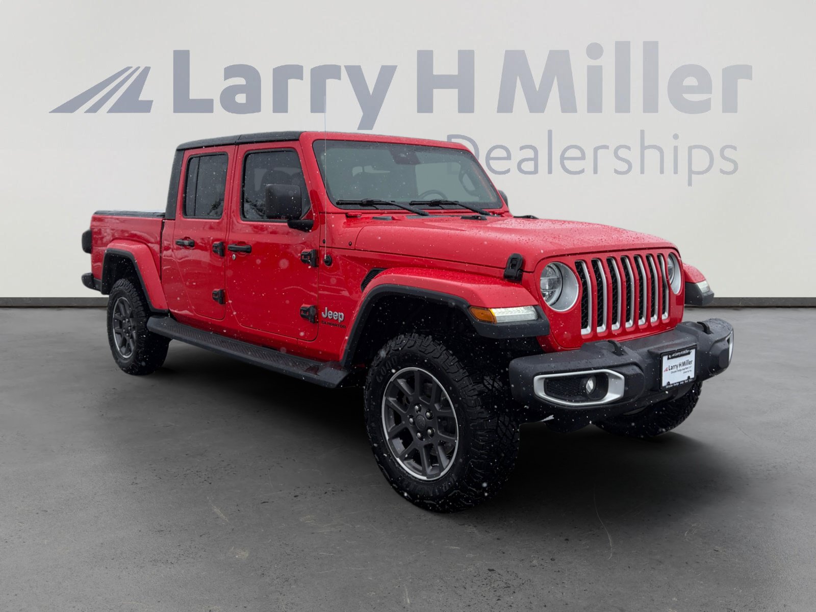 Used 2020 Jeep Gladiator Overland AWD/4WD image 8