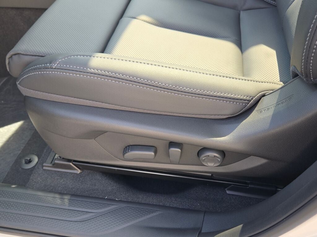 New 2026 Subaru Outback Touring AWD/4WD image 21