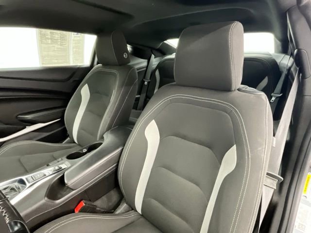 Used 2022 Chevrolet Camaro LT image 6