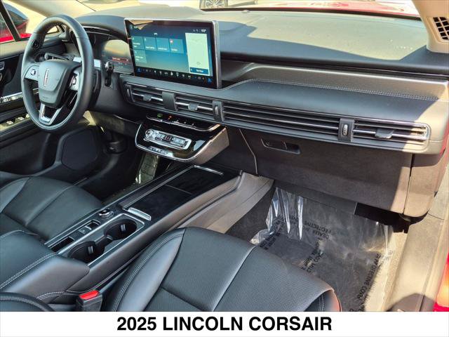 New 2025 Lincoln Corsair Grand Touring w/ Equipment Group 302A AWD/4WD image 27