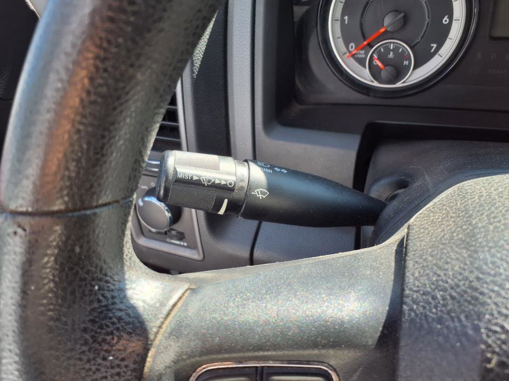 Used 2017 RAM 2500 Tradesman w/ Chrome Appearance Group image 15