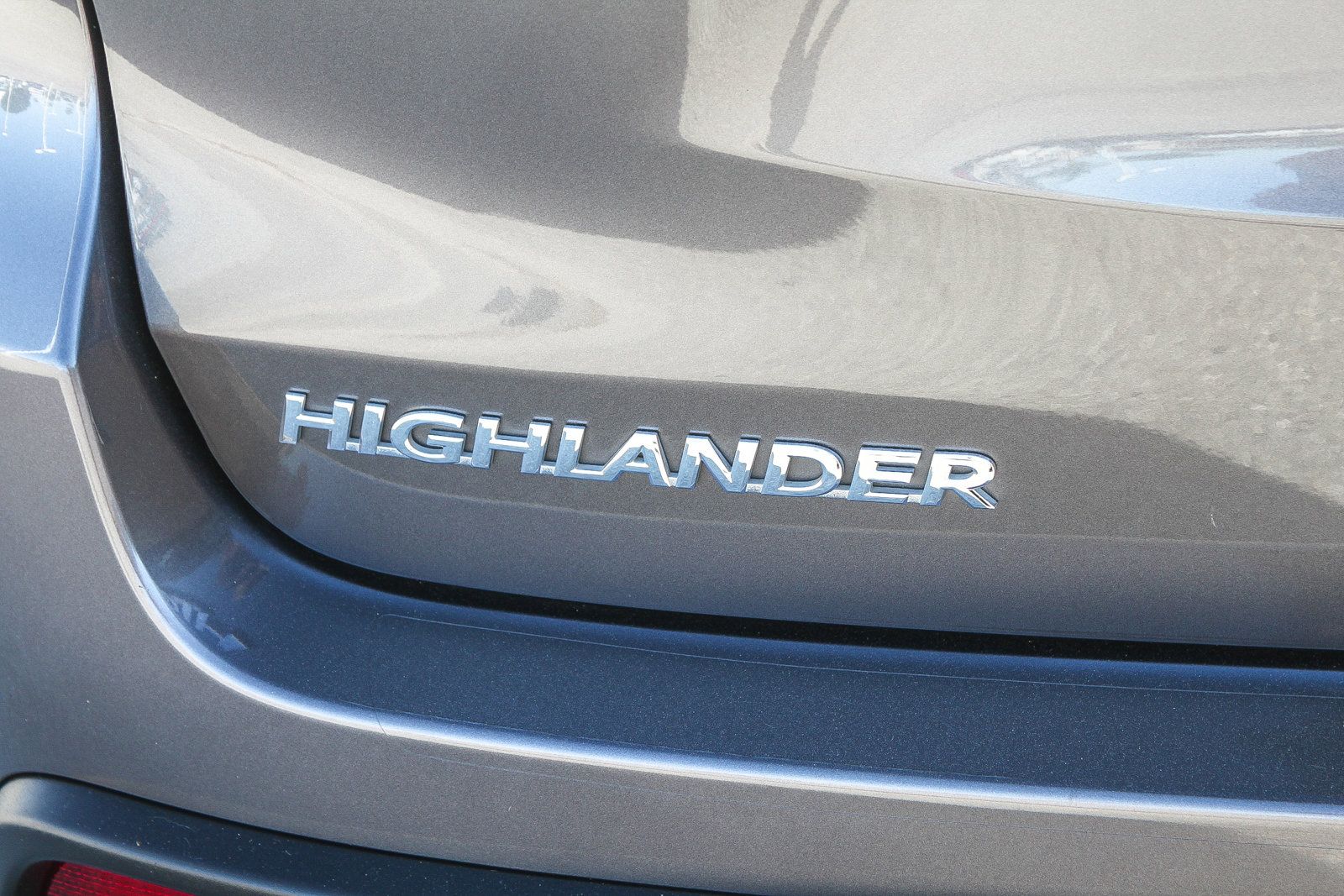 Used 2019 Toyota Highlander SE image 11