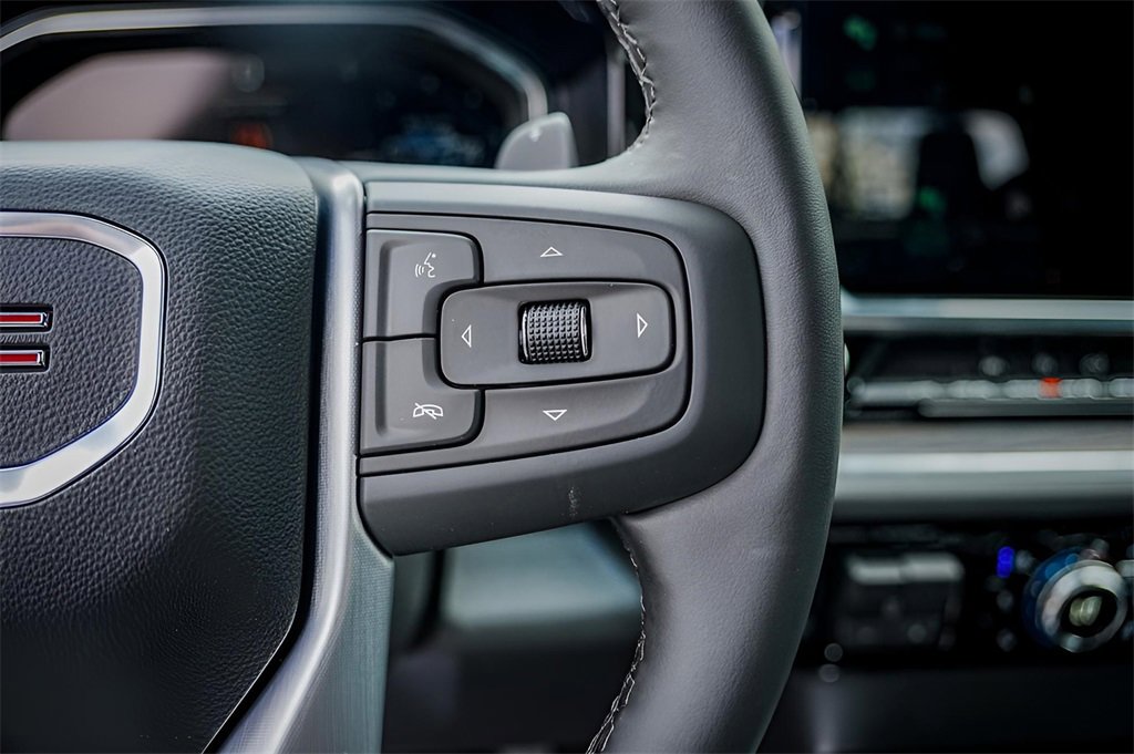 New 2026 GMC Sierra 1500 SLT image 14