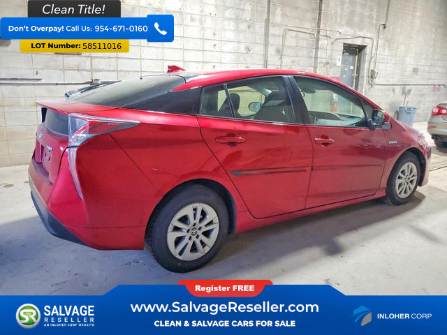 Used 2017 Toyota Prius Two w/ Carpet Mat Package FWD image 4