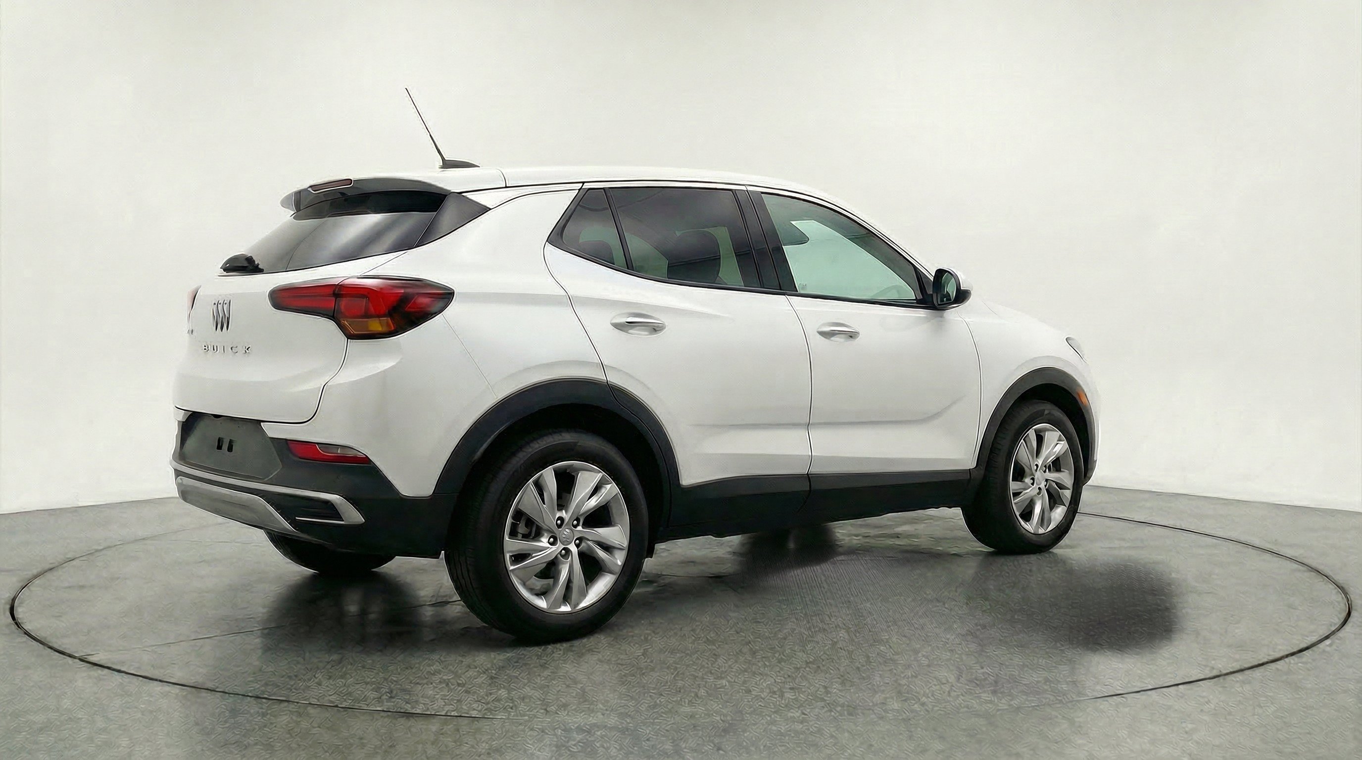 Used 2025 Buick Encore GX Preferred FWD image 9