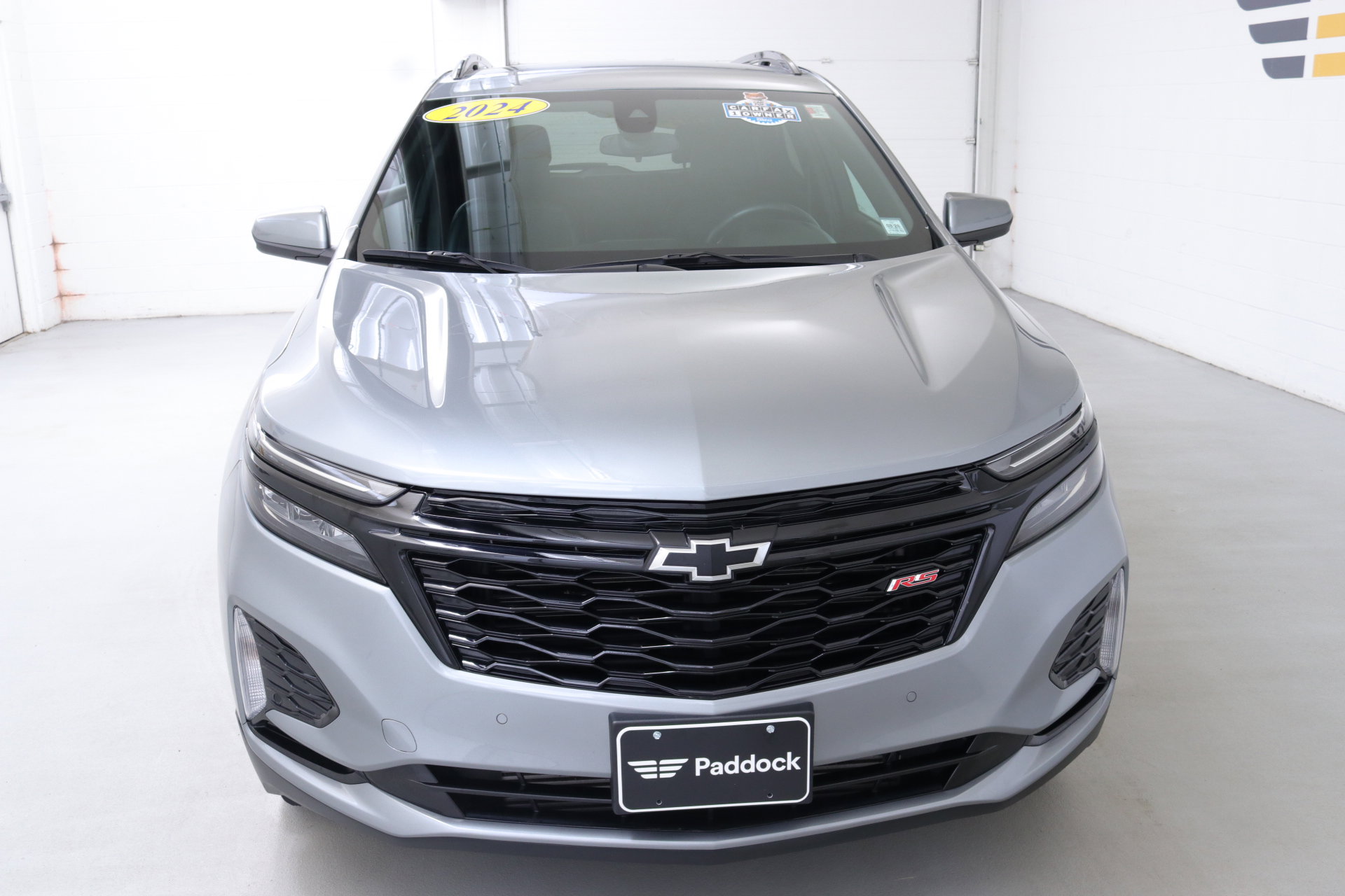 Used 2024 Chevrolet Equinox RS image 2