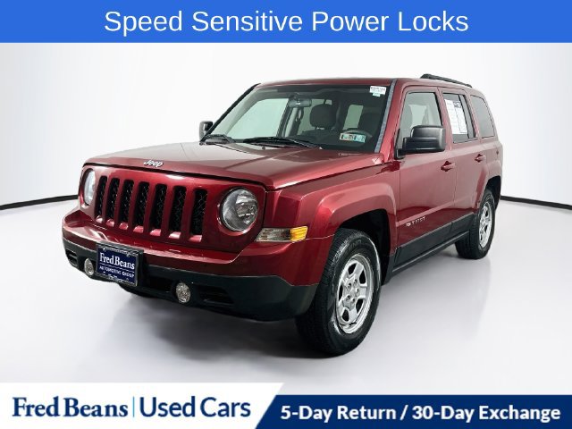 Used 2015 Jeep Patriot Sport w/ Power Value Group FWD image 3