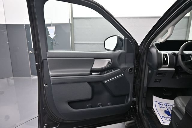 New 2026 Ford Expedition Active RWD image 13