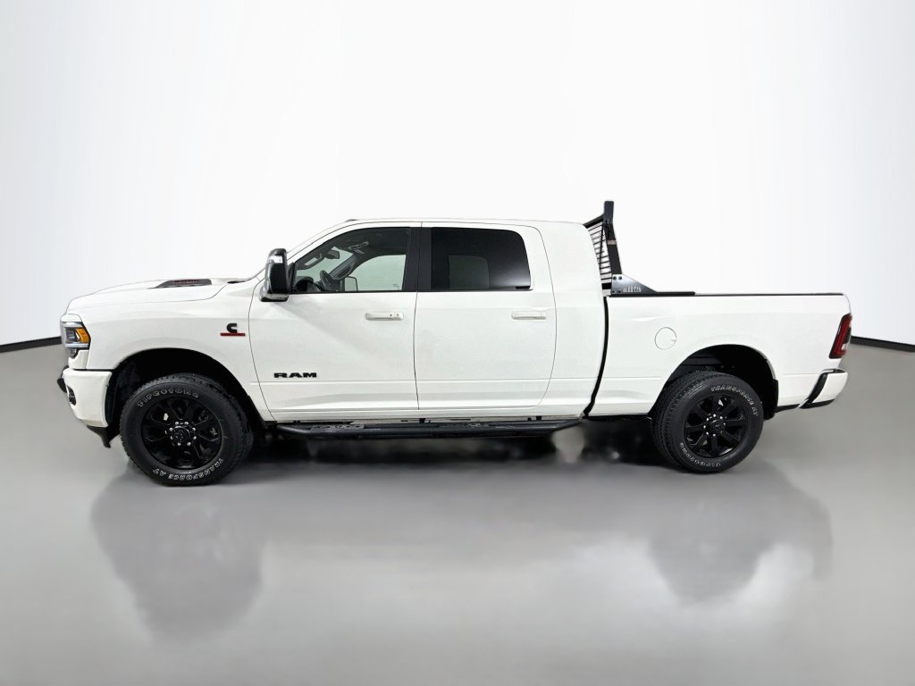 Used 2024 RAM 2500 Laramie w/ Night Edition AWD/4WD image 4