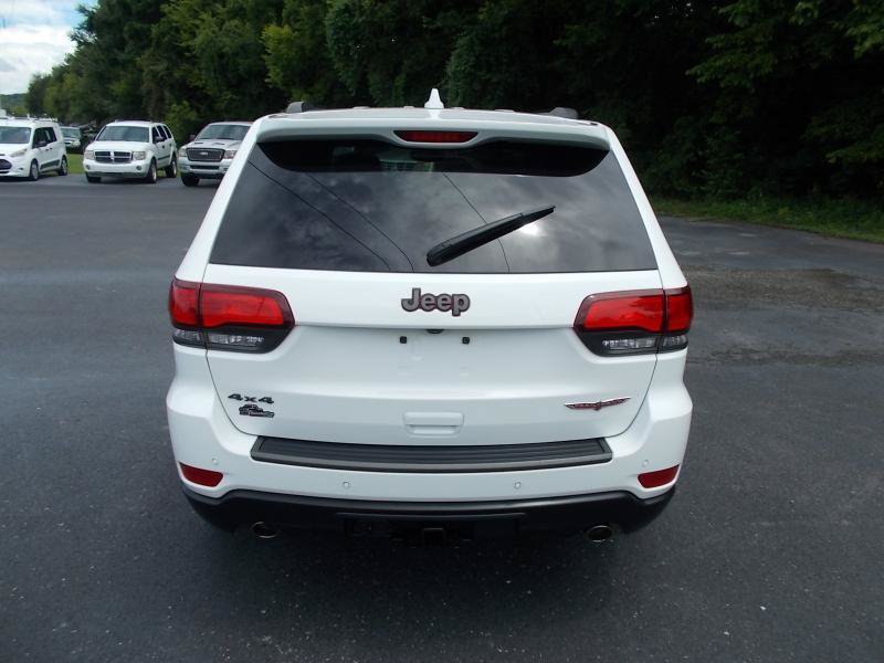 Used 2021 Jeep Grand Cherokee Trailhawk w/ Premium Lighting Group AWD/4WD image 15