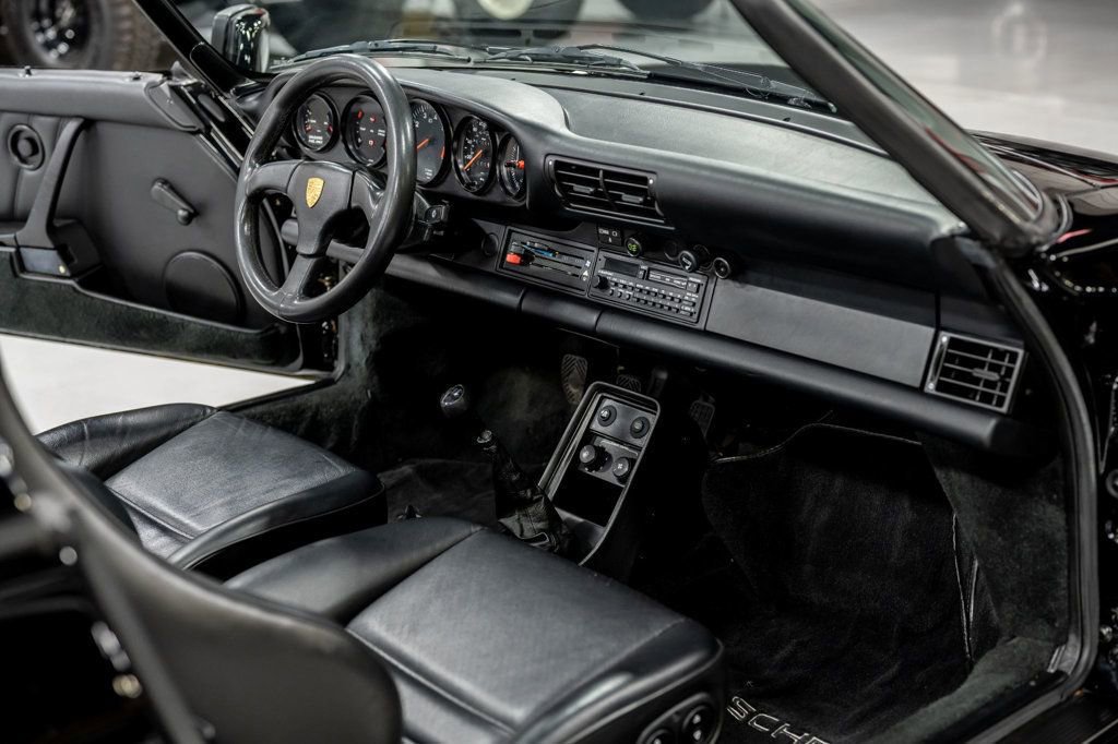 Used 1989 Porsche 911 Carrera RWD image 24