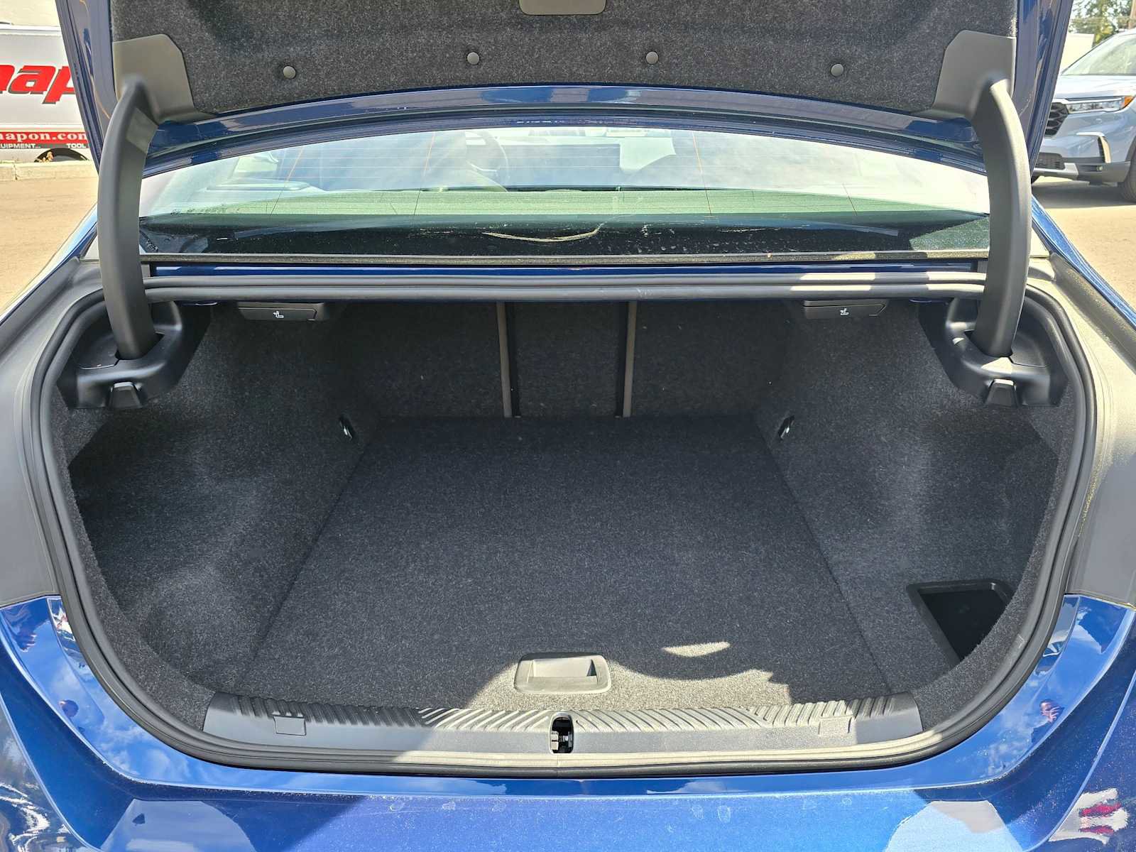 Used 2026 BMW i5 eDrive40 AWD/4WD image 14