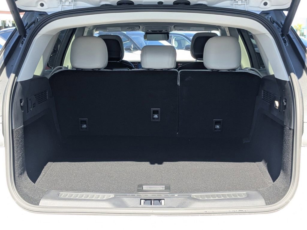 New 2026 Lincoln Nautilus Reserve image 13