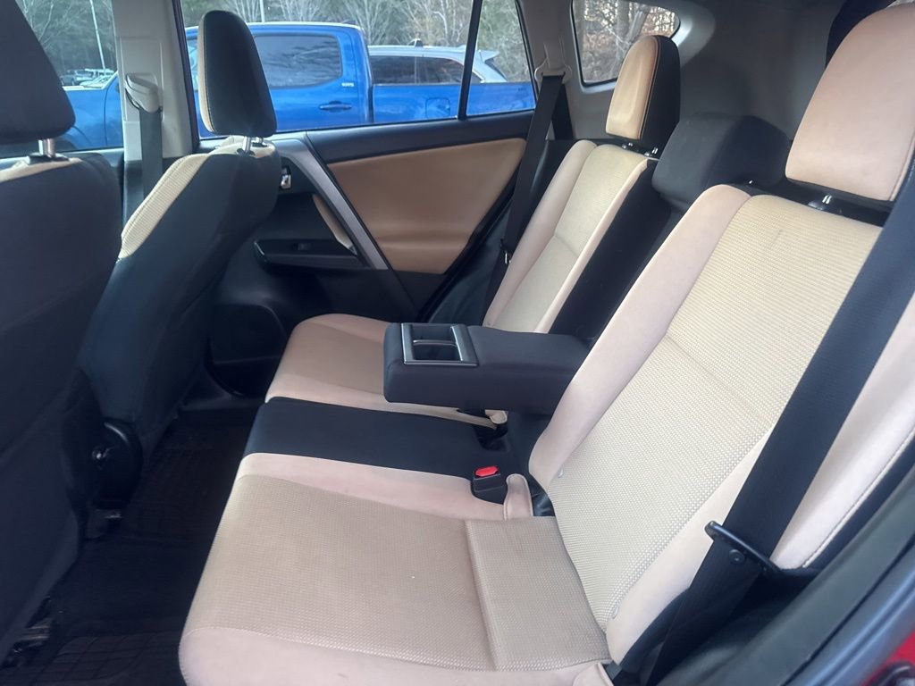 Used 2017 Toyota RAV4 XLE image 11