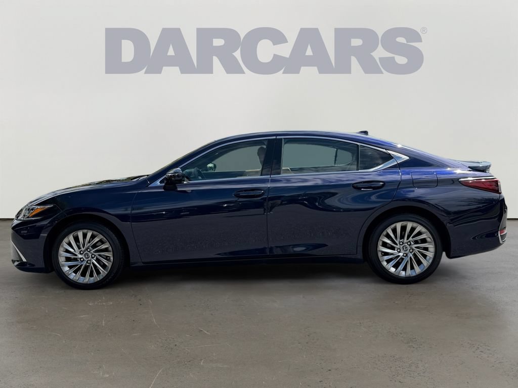 Certified 2023 Lexus ES 300h w/ Accessory Package (Z1) FWD image 3