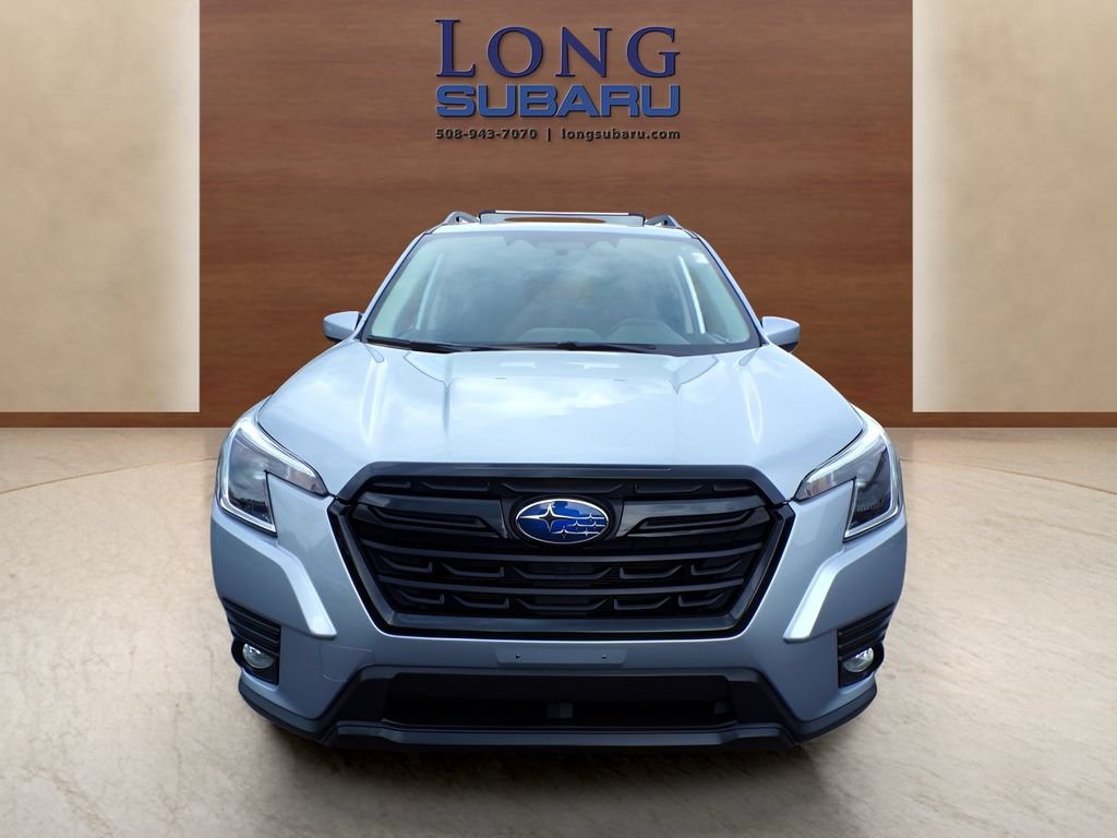 Certified 2023 Subaru Forester Premium AWD/4WD image 4