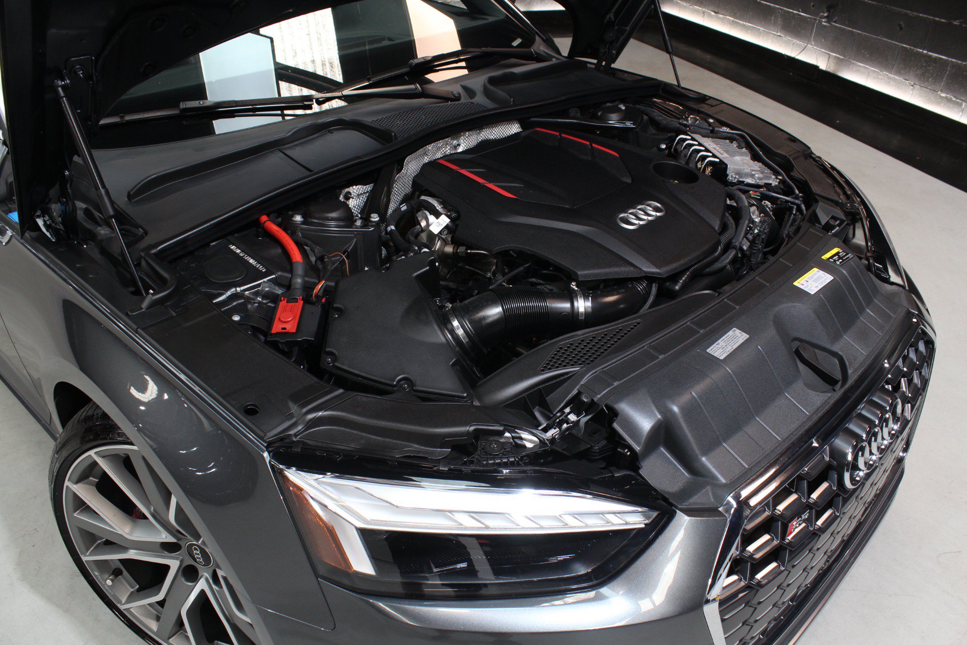 Used 2024 Audi S5 Prestige AWD/4WD image 29