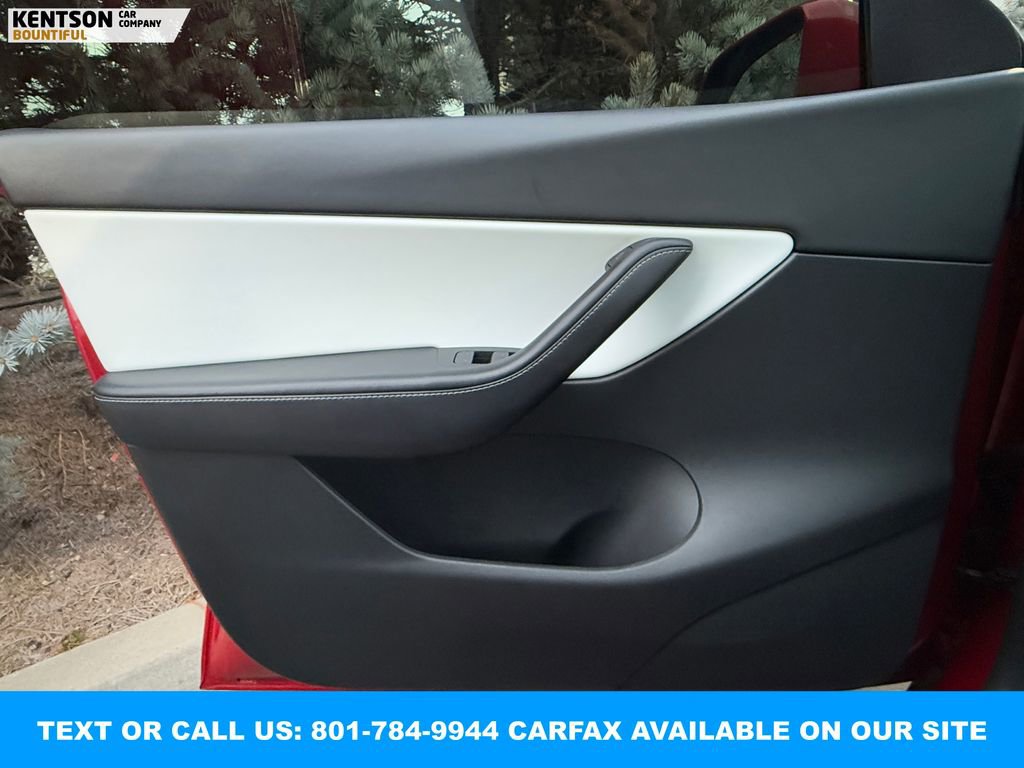 Used 2022 Tesla Model Y Performance image 20