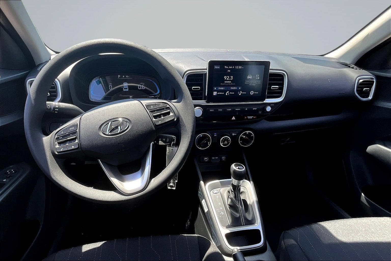 New 2026 Hyundai Venue SE FWD image 7