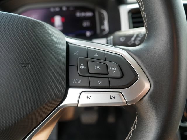 Certified 2022 Volkswagen Atlas SE w/ Panoramic Sunroof Package AWD/4WD image 26