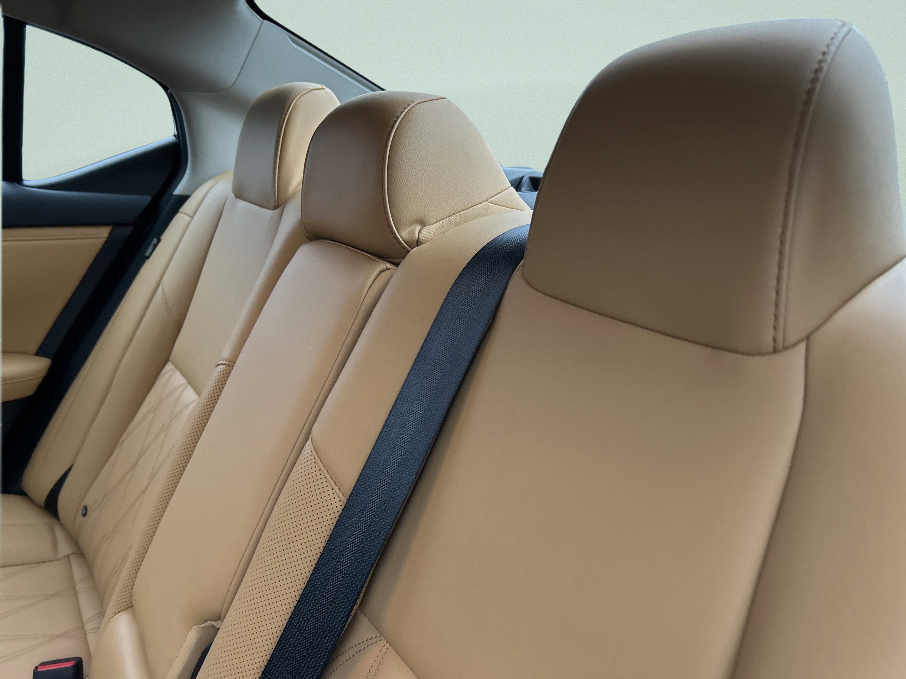 Used 2025 Nissan Sentra SV w/ SV Premium Package image 12