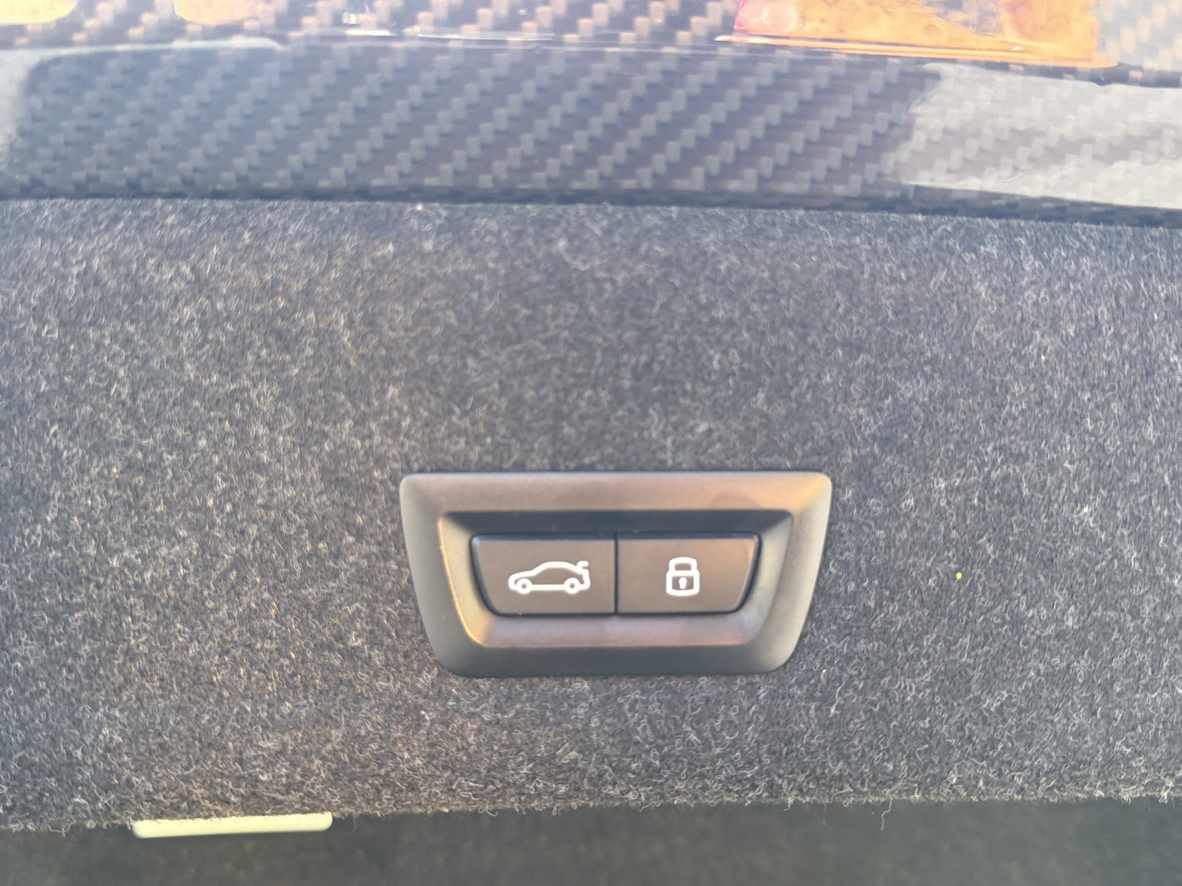 Used 2024 BMW M3 w/ M Carbon Exterior Package RWD image 51