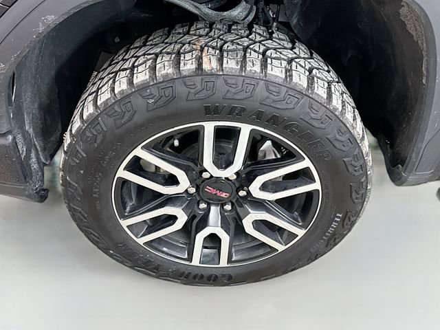 Used 2024 GMC Sierra 1500 AT4 w/ Technology Package image 35