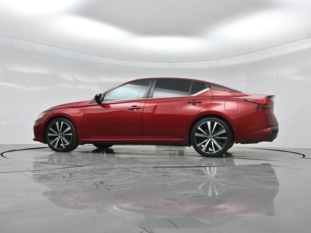 Used 2019 Nissan Altima 2.5 SR FWD image 6