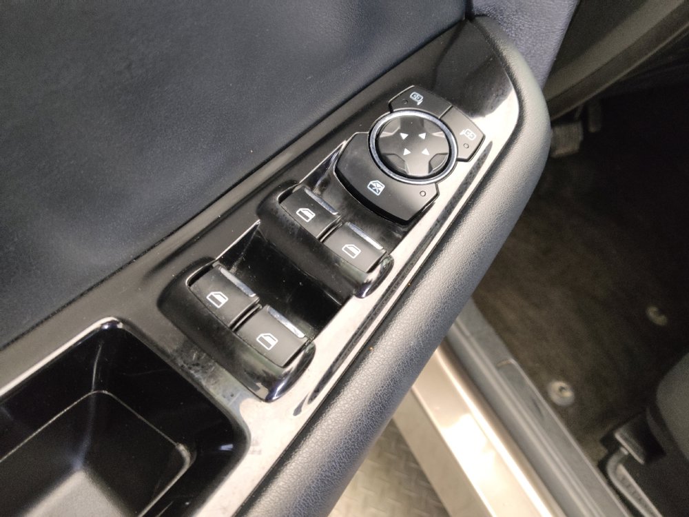 Used 2019 Ford Edge SEL w/ Equipment Group 201A FWD image 27