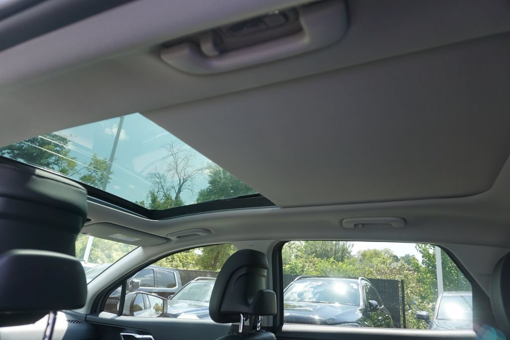 Used 2026 Kia Sportage EX w/ EX Panorama Roof Package FWD image 26