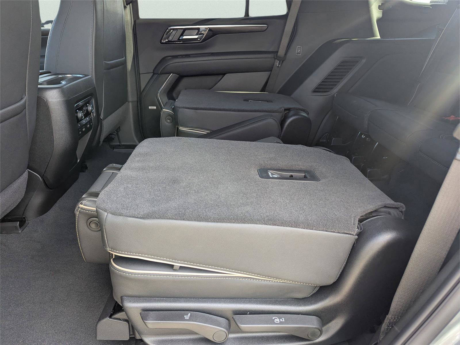 New 2026 Chevrolet Tahoe Premier image 26