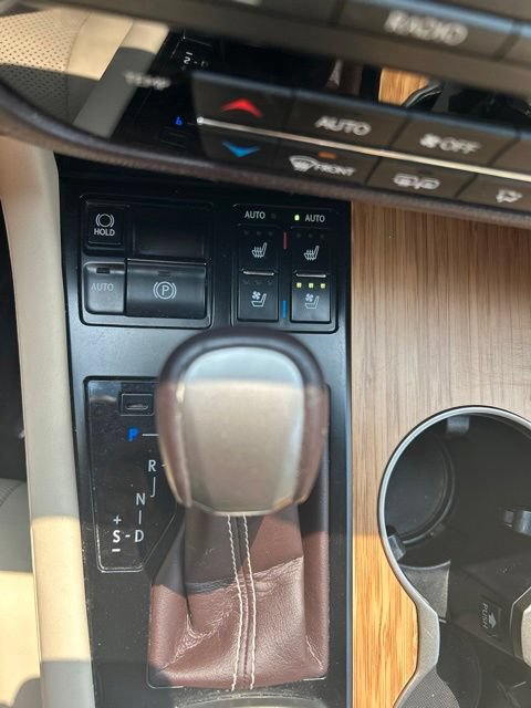 Used 2018 Lexus RX 350L AWD image 22