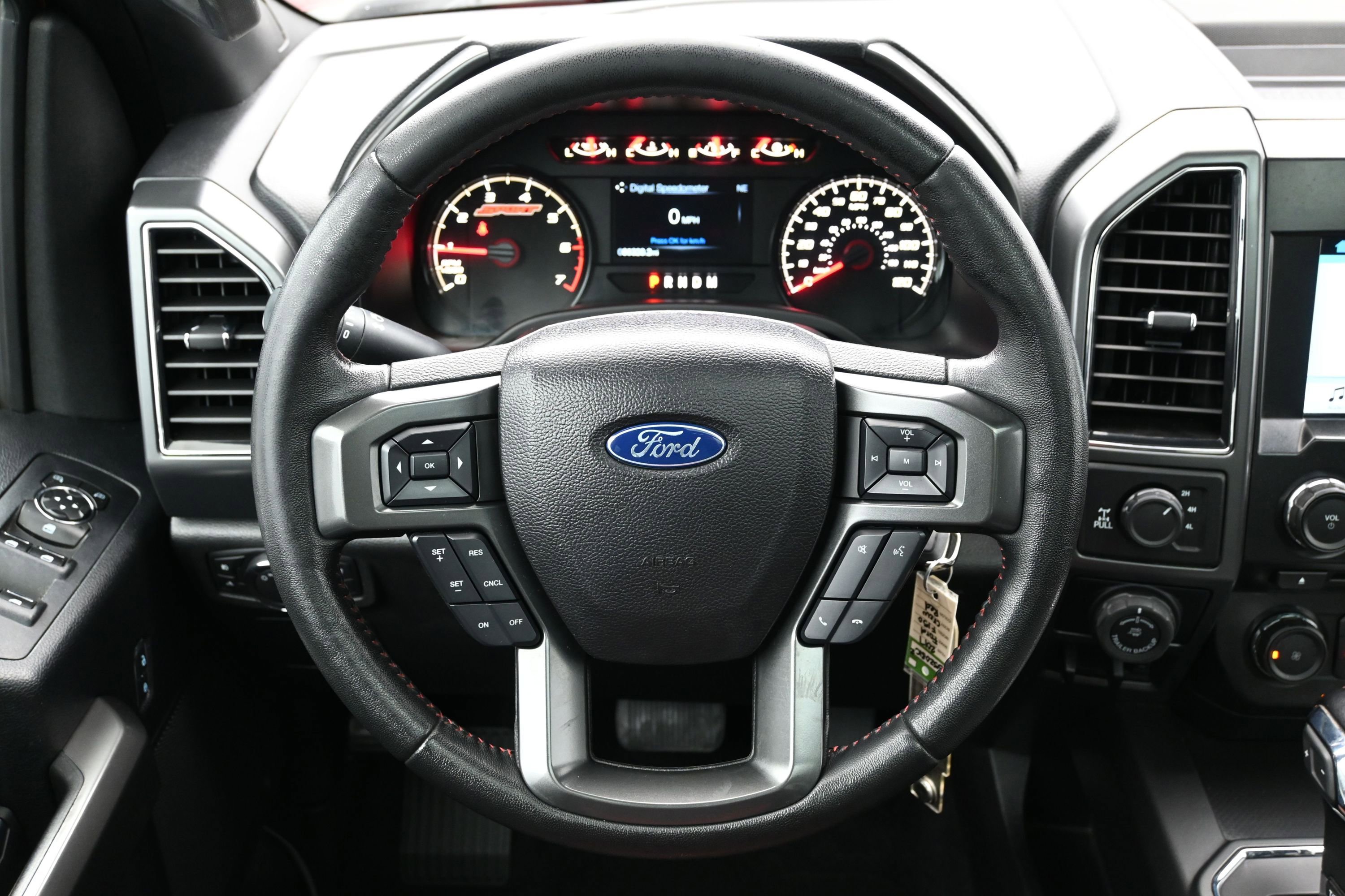 Used 2017 Ford F150 XLT w/ Equipment Group 302A Luxury AWD/4WD image 15