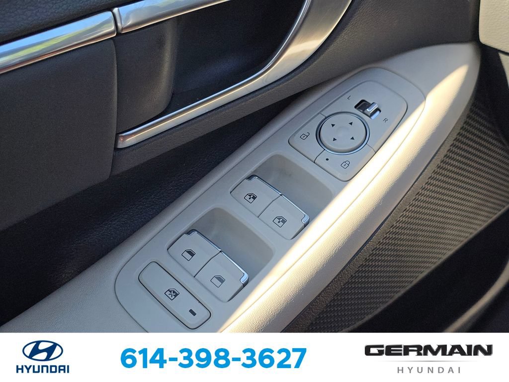 Used 2023 Hyundai Sonata SEL FWD image 26