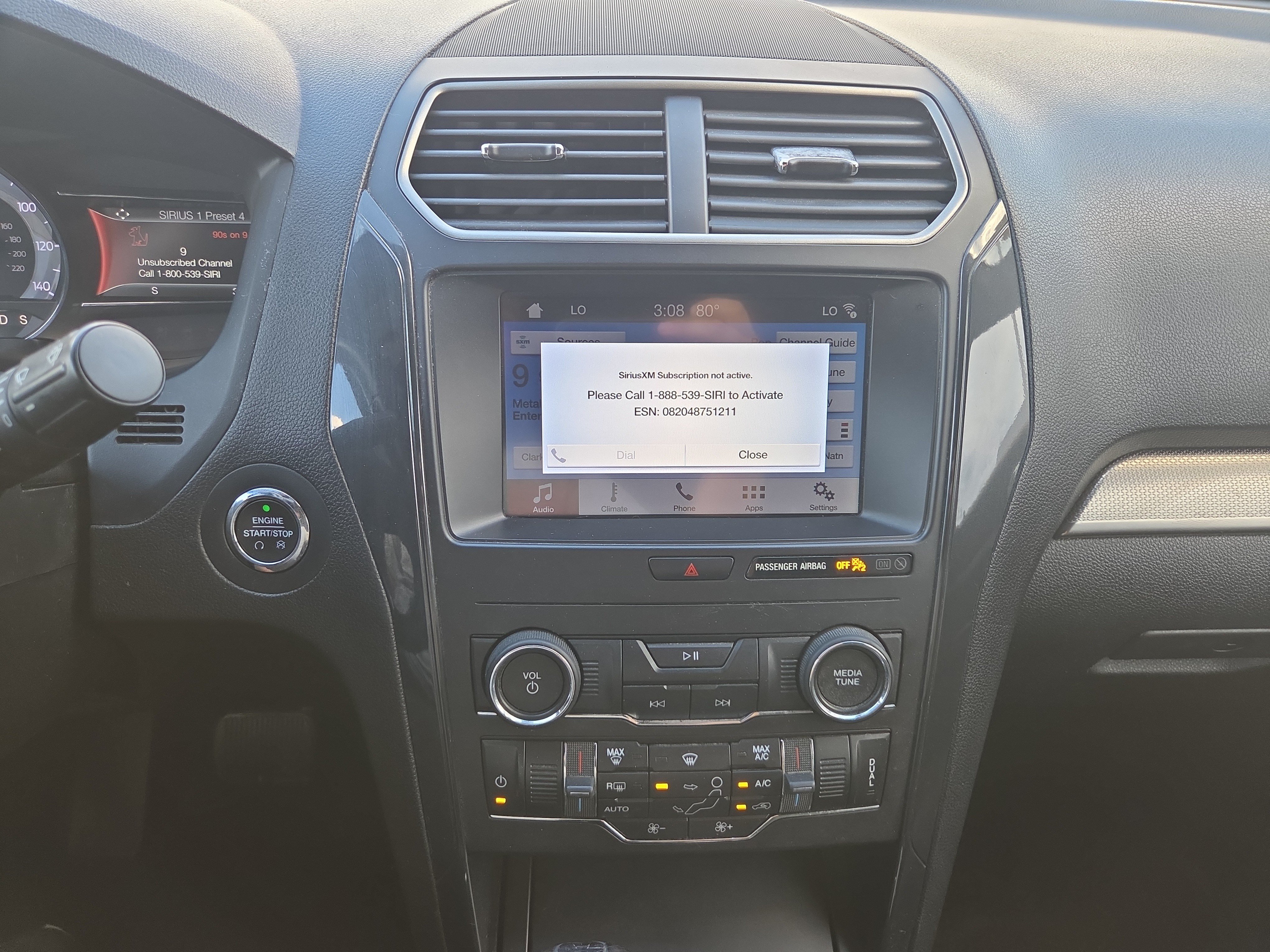 Used 2019 Ford Explorer XLT w/ Equipment Group 201A FWD image 15