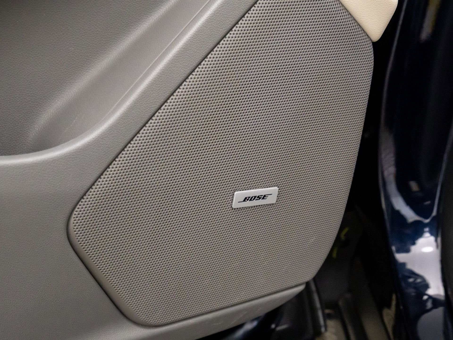 Used 2021 Cadillac XT6 Premium Luxury image 16