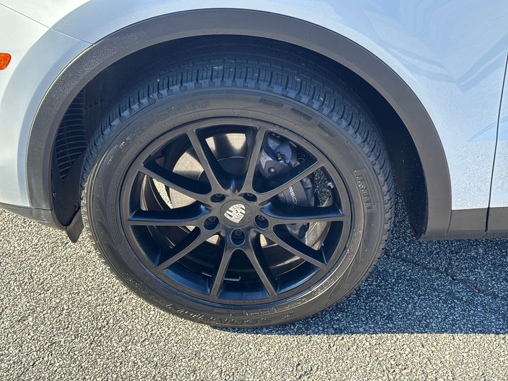 Used 2019 Porsche Cayenne image 11