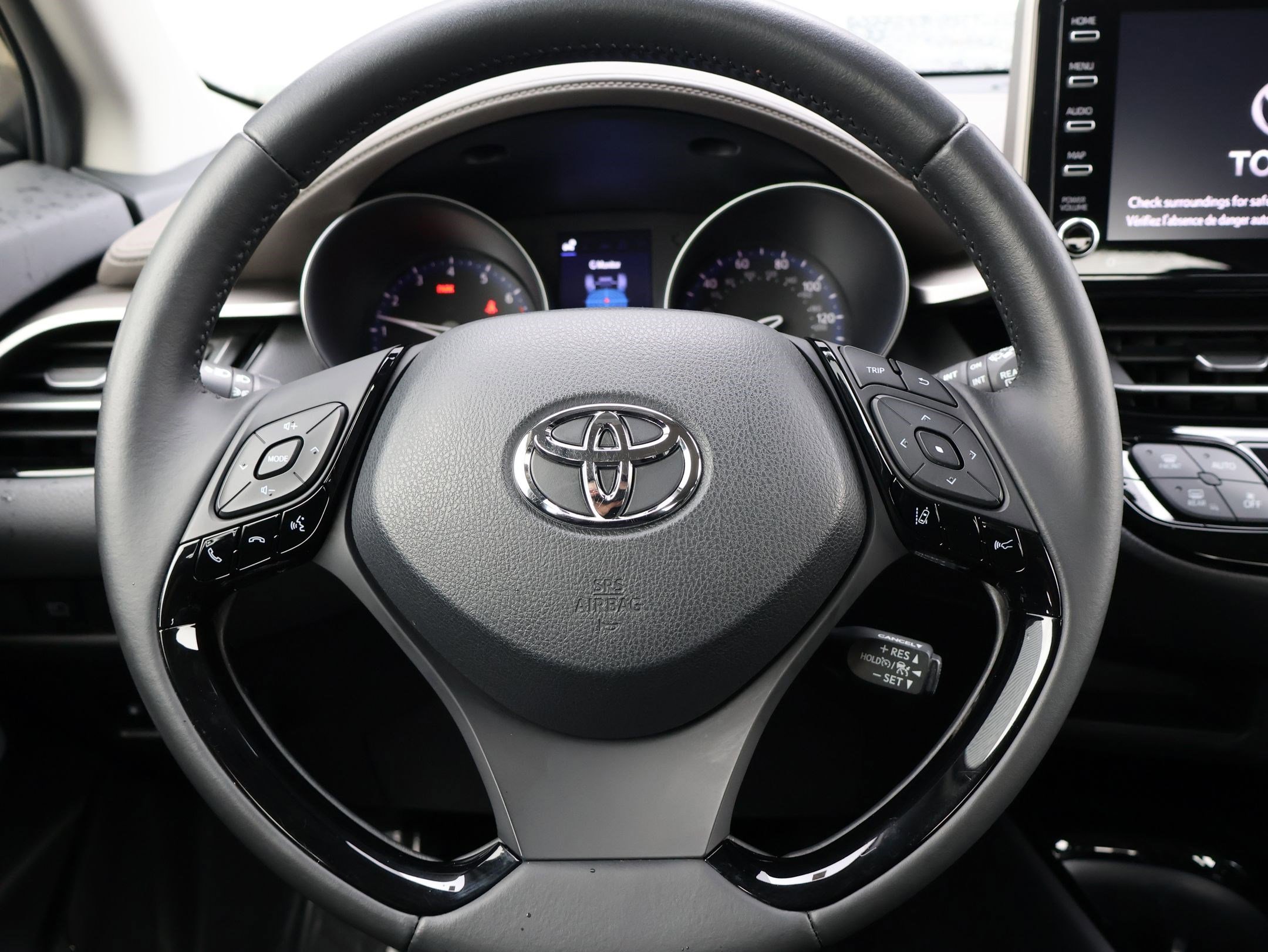 Used 2021 Toyota C-HR Limited image 14