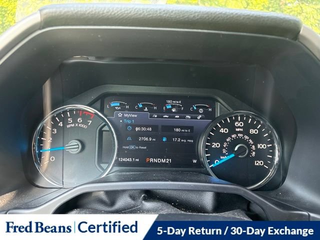Used 2017 Ford F150 Lariat w/ Equipment Group 502A Luxury AWD/4WD image 14