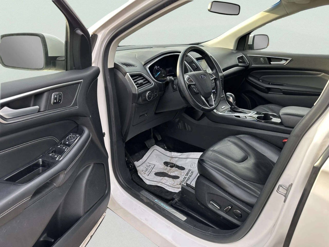 Used 2016 Ford Edge Titanium w/ Canadian Touring Package AWD/4WD image 14