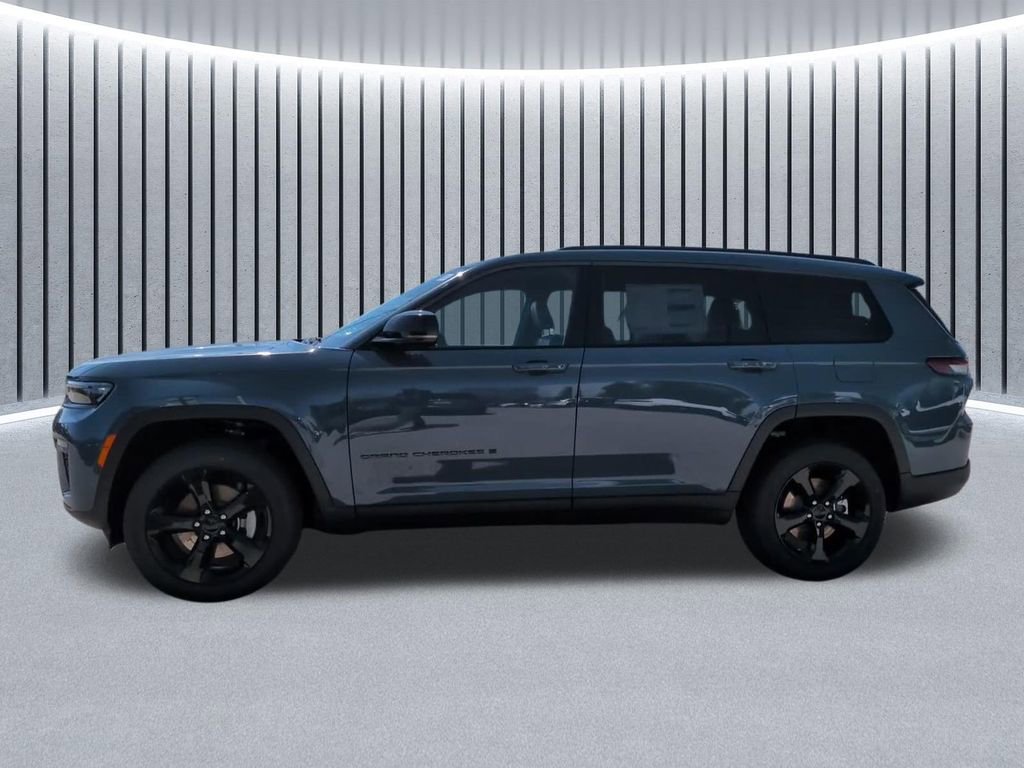 New 2026 Jeep Grand Cherokee L Limited AWD/4WD image 17